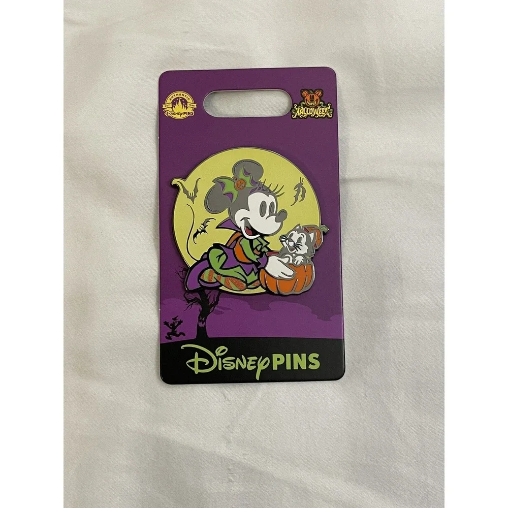 NEW Set of 10 NOC Walt Disney Parks 2024 Halloween Pins Minnie Mickey Pass House